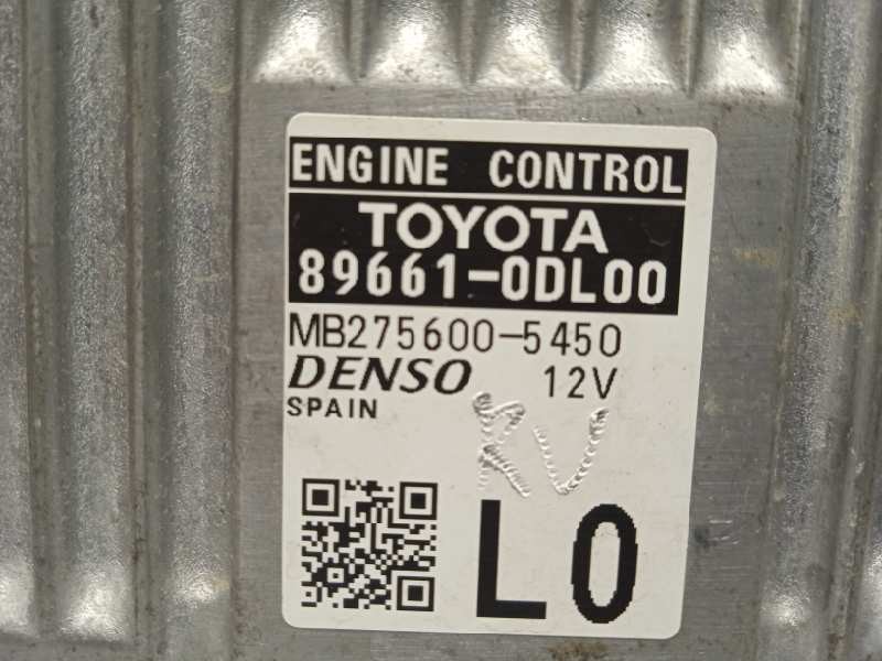 Recambio de centralita motor uce para toyota yaris 1.3 16v cat referencia OEM IAM 896610DL00  MB2756005450