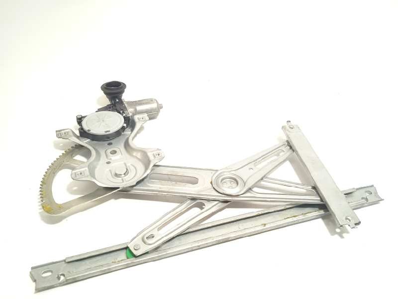 Recambio de elevalunas delantero derecho para toyota yaris 1.3 16v cat referencia OEM IAM 857100D100  