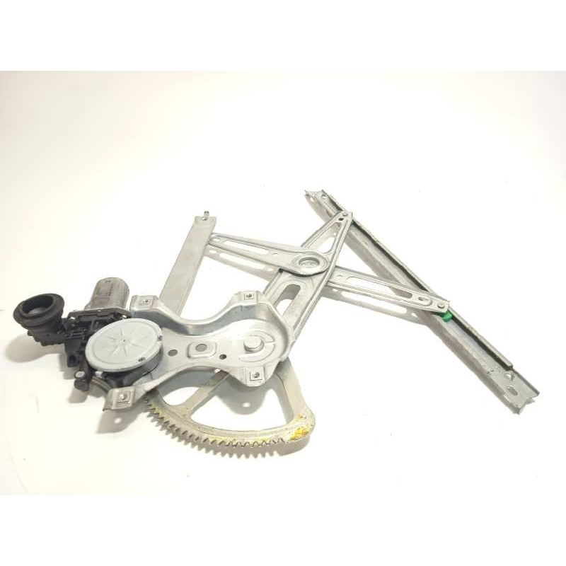 Recambio de elevalunas delantero derecho para toyota yaris 1.3 16v cat referencia OEM IAM 857100D100  