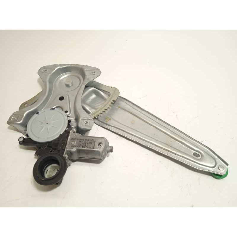 Recambio de elevalunas trasero derecho para toyota yaris 1.3 16v cat referencia OEM IAM 857200D120  