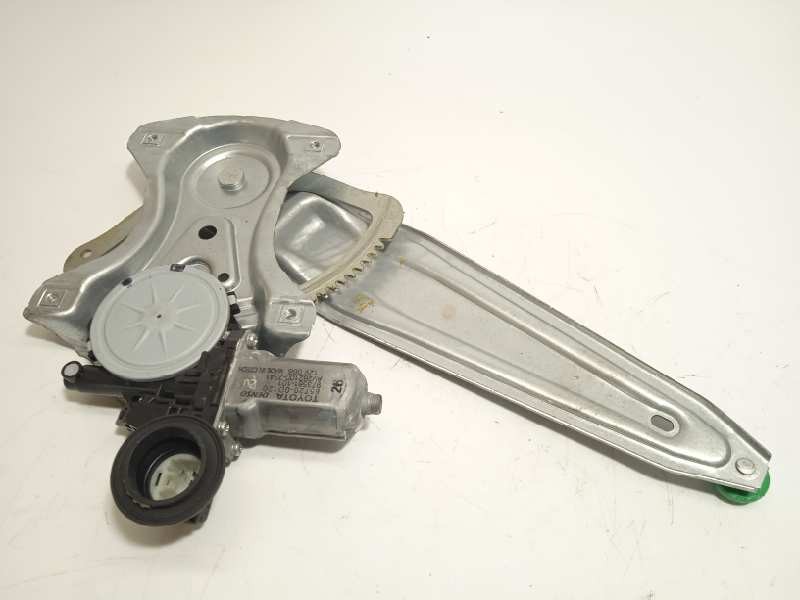 Recambio de elevalunas trasero derecho para toyota yaris 1.3 16v cat referencia OEM IAM 857200D120  