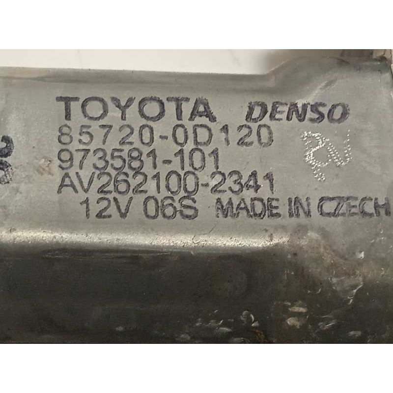 Recambio de elevalunas trasero derecho para toyota yaris 1.3 16v cat referencia OEM IAM 857200D120  