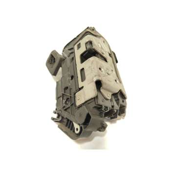 CERRADURA PUERTA DELANTERA DERECHA 5TB837016E 