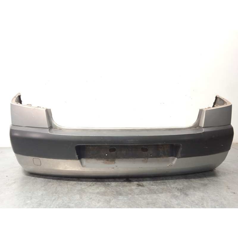 Recambio de paragolpes trasero para renault megane ii classic berlina confort authentique referencia OEM IAM 7701476955  