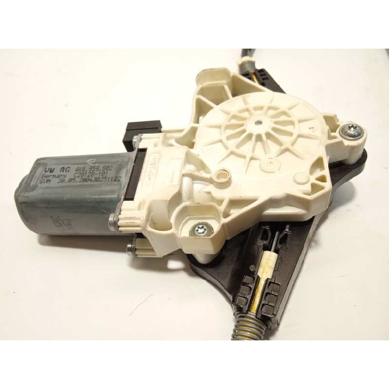 Recambio de elevalunas delantero derecho para volkswagen golf vii variant (bv5) advance bmt referencia OEM IAM 5G4837462H  5Q495