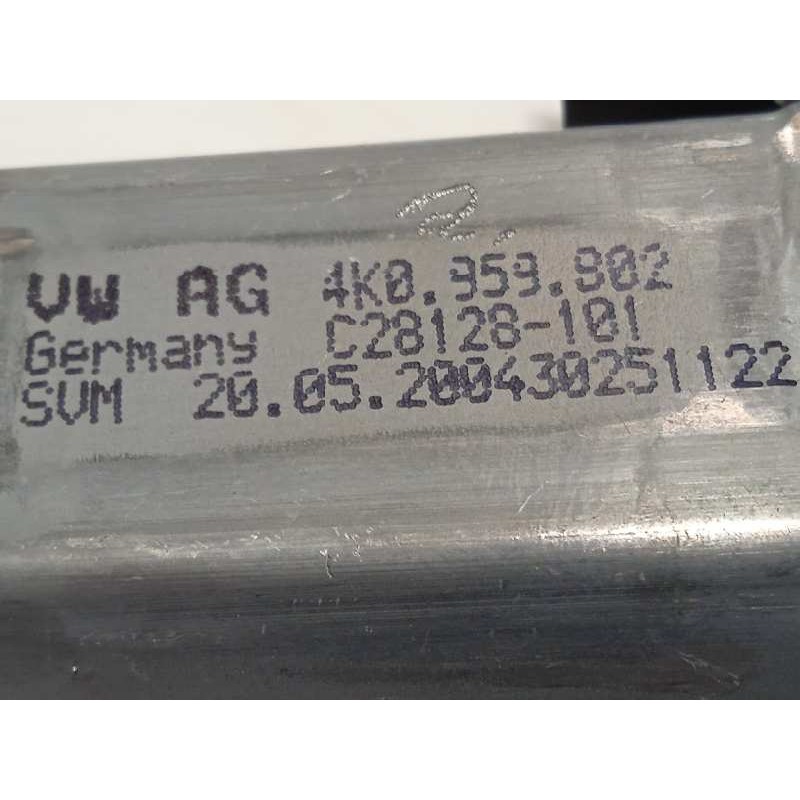 Recambio de elevalunas delantero derecho para volkswagen golf vii variant (bv5) advance bmt referencia OEM IAM 5G4837462H  5Q495