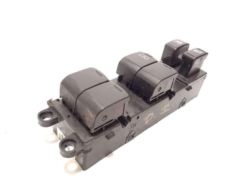 MANDO ELEVALUNAS DELANTERO IZQUIERDO 83071AJ030 