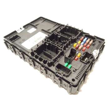 CAJA RELES / FUSIBLES LU5T15604EJD 2432482 