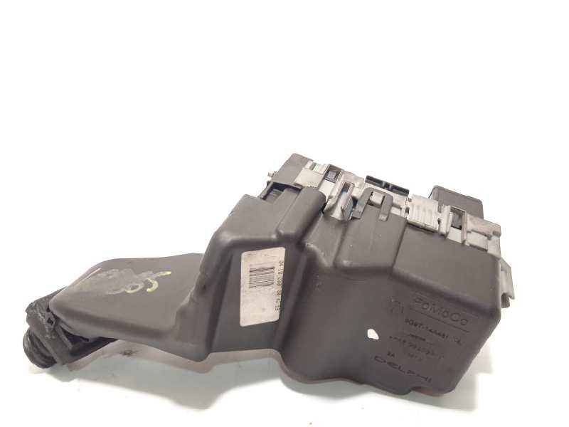 Recambio de caja reles / fusibles para volvo xc70 2.4 diesel cat referencia OEM IAM 6G9T14A481CA  