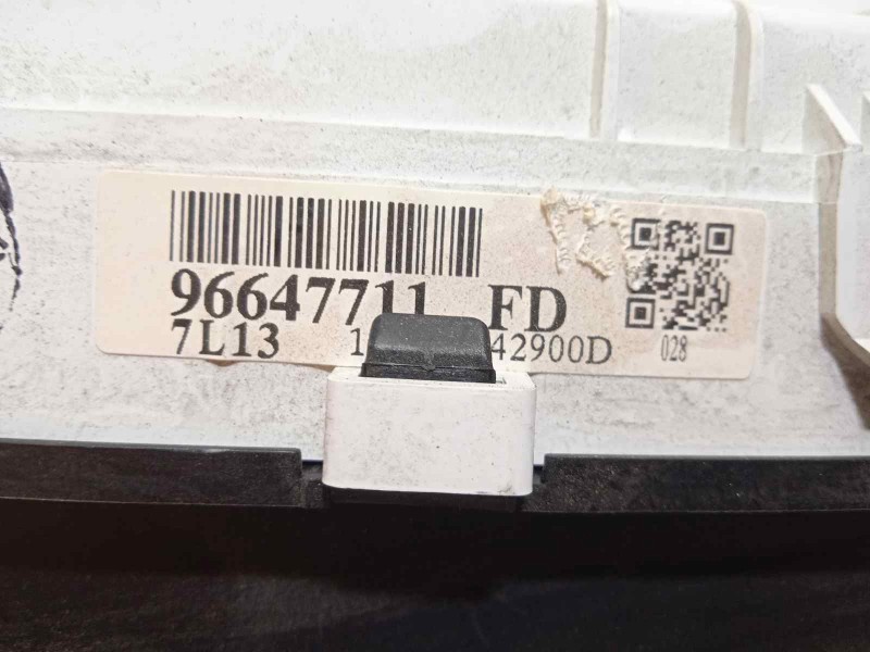 Recambio de cuadro instrumentos para chevrolet epica 2.0 cat referencia OEM IAM 96647711  