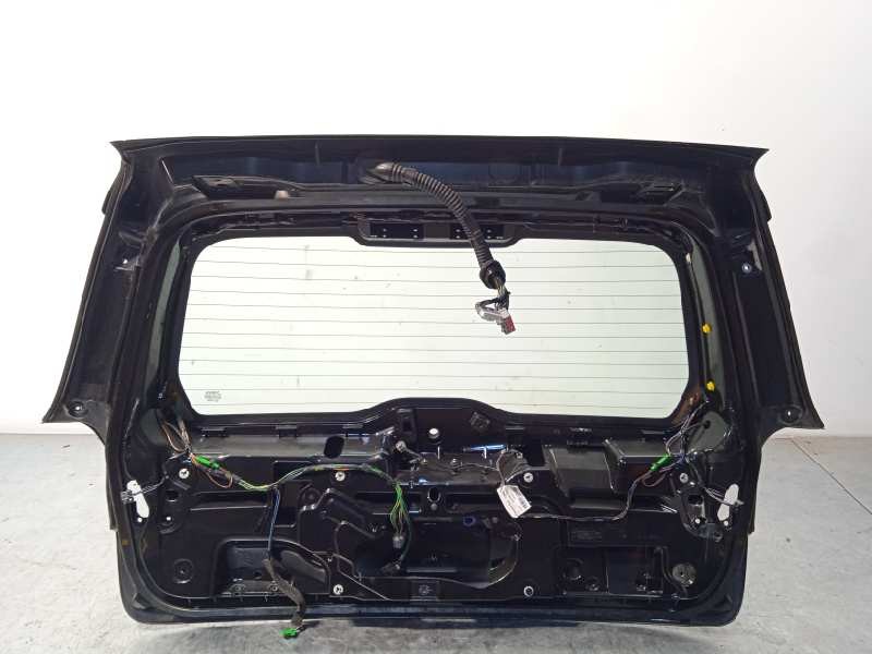 Recambio de porton trasero para volvo xc70 2.4 diesel cat referencia OEM IAM 39807944  