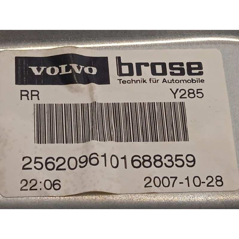 Recambio de elevalunas trasero derecho para volvo xc70 2.4 diesel cat referencia OEM IAM 983042102  970716101
