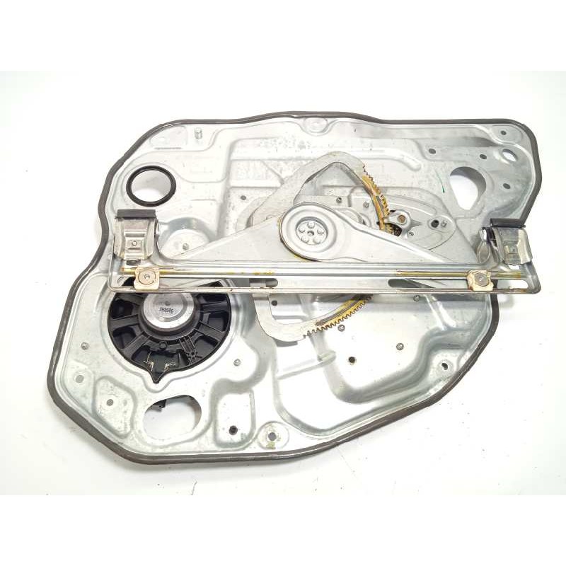Recambio de elevalunas trasero izquierdo para volvo xc70 2.4 diesel cat referencia OEM IAM 983041102  970715101