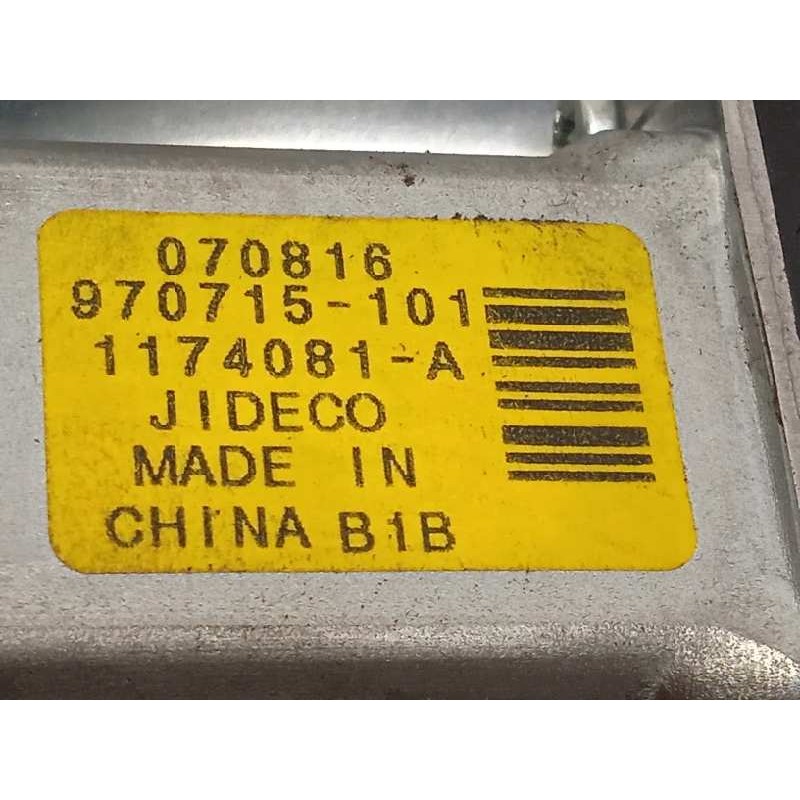 Recambio de elevalunas trasero izquierdo para volvo xc70 2.4 diesel cat referencia OEM IAM 983041102  970715101