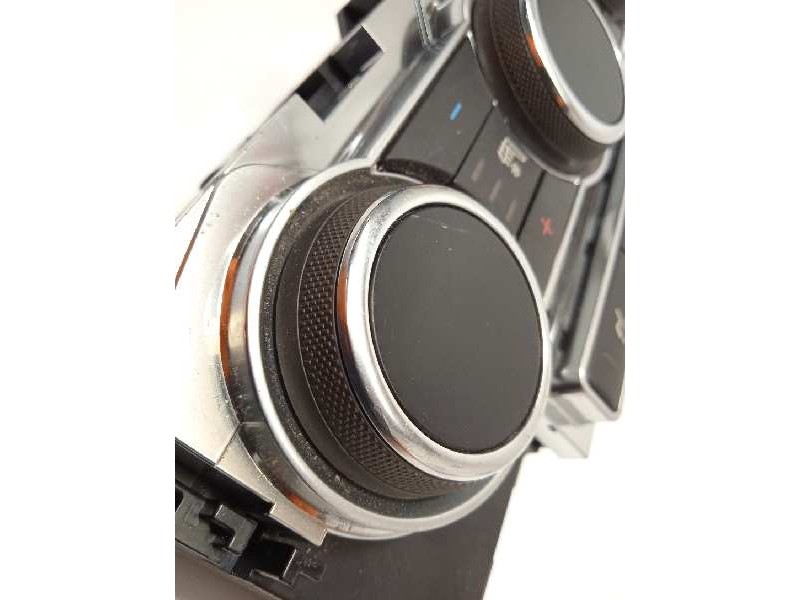 Recambio de mando climatizador para land rover range rover autobiography referencia OEM IAM CPLA18D687CD  LR068434