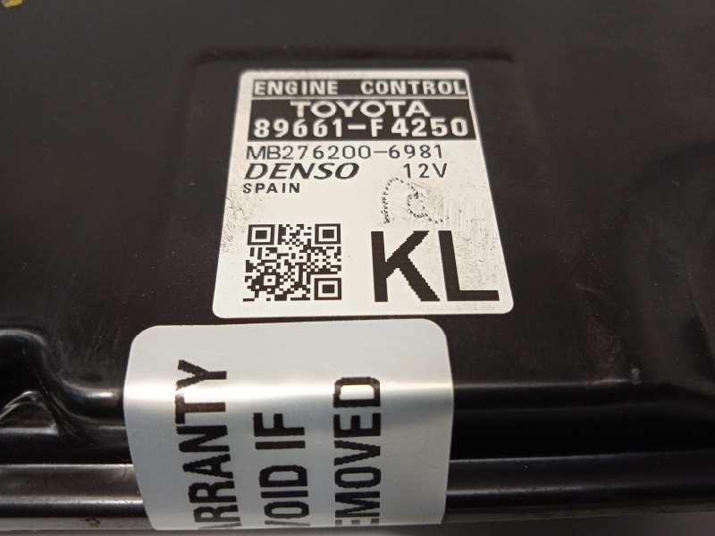 Recambio de centralita motor uce para toyota c-hr referencia OEM IAM 89661F4250  