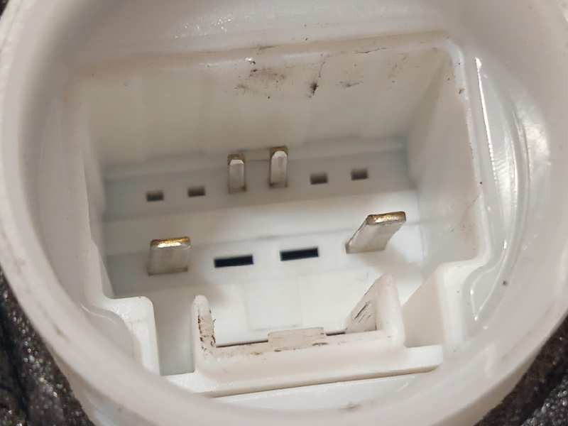 Recambio de cerradura puerta delantera derecha para toyota c-hr referencia OEM IAM 6903002511  