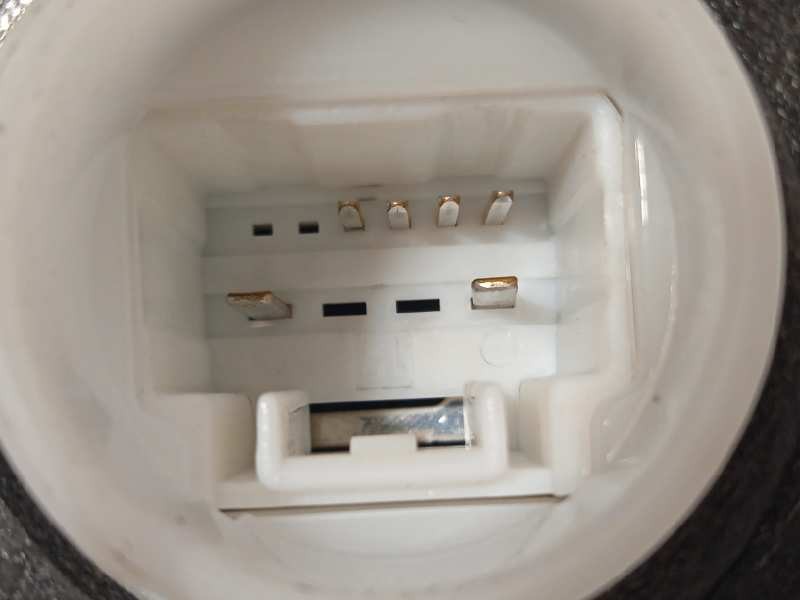 Recambio de cerradura puerta delantera izquierda para toyota c-hr referencia OEM IAM 6904002491  