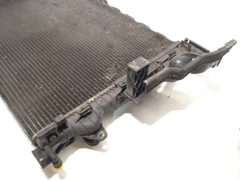 Recambio de radiador agua para volvo xc70 2.4 diesel cat referencia OEM IAM 31261104  