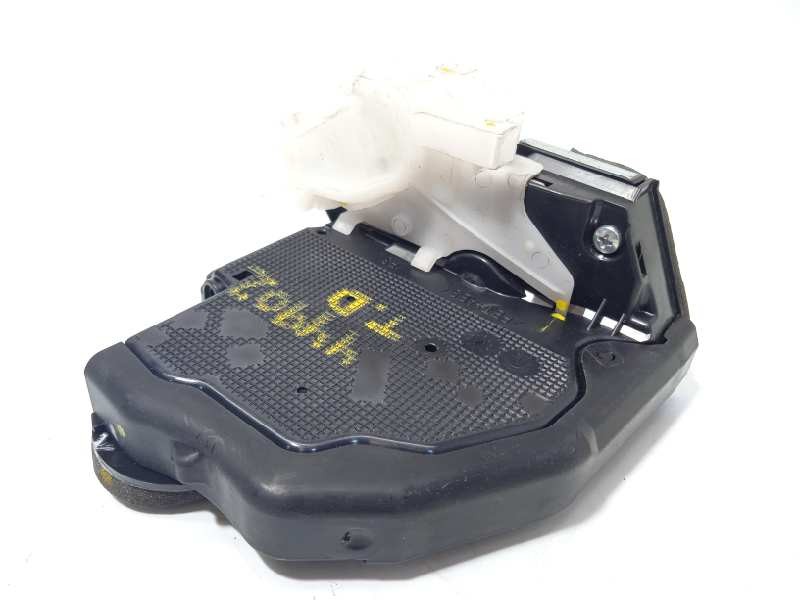 Recambio de cerradura puerta trasera derecha para toyota c-hr referencia OEM IAM 69050F4010  