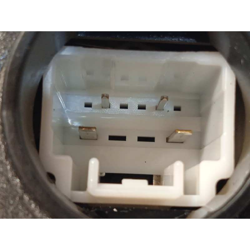 Recambio de cerradura puerta trasera derecha para toyota c-hr referencia OEM IAM 69050F4010  