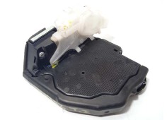 Recambio de cerradura puerta trasera izquierda para toyota c-hr referencia OEM IAM 69060F4010   2