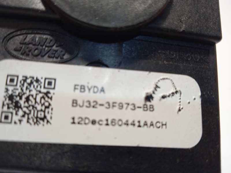 Recambio de mando limpia para land rover range rover autobiography referencia OEM IAM BJ323F973BB  LR024629