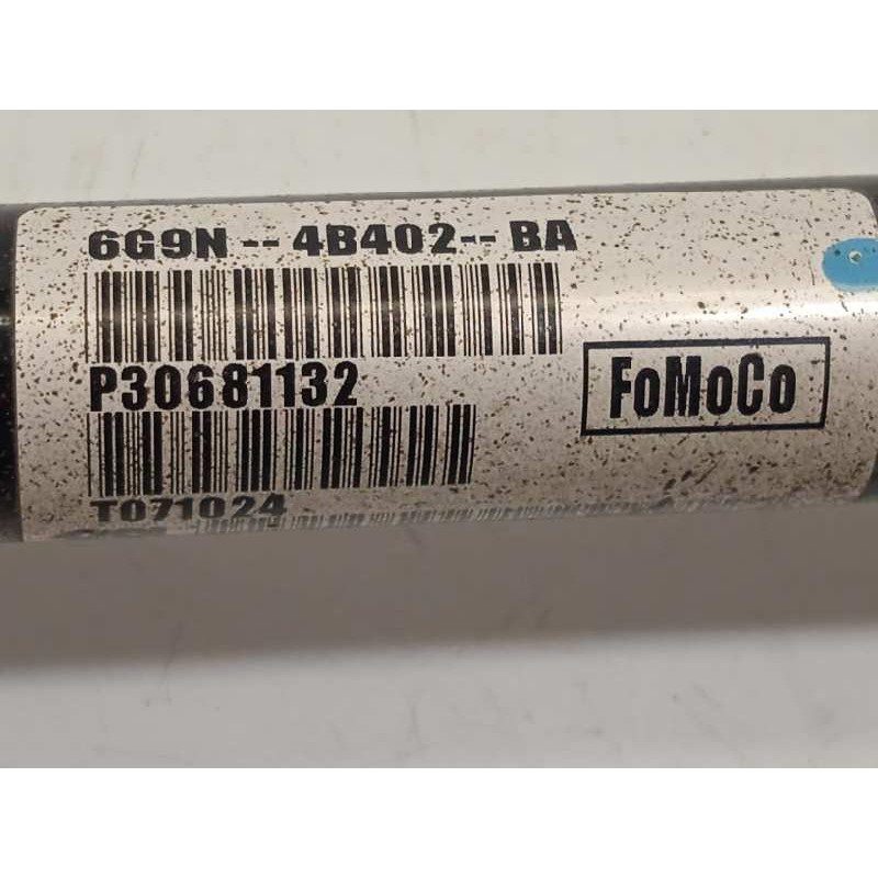 Recambio de transmision trasera derecha para volvo xc70 2.4 diesel cat referencia OEM IAM P30681132 30681132 6G9N4B402BA