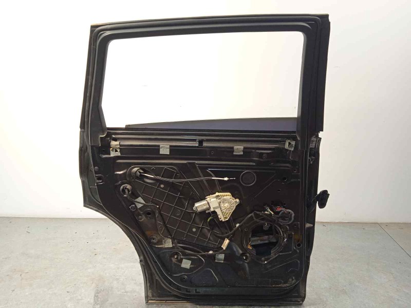 Recambio de puerta trasera izquierda para audi q7 (4l) 3.0 tdi referencia OEM IAM 4L0833051  