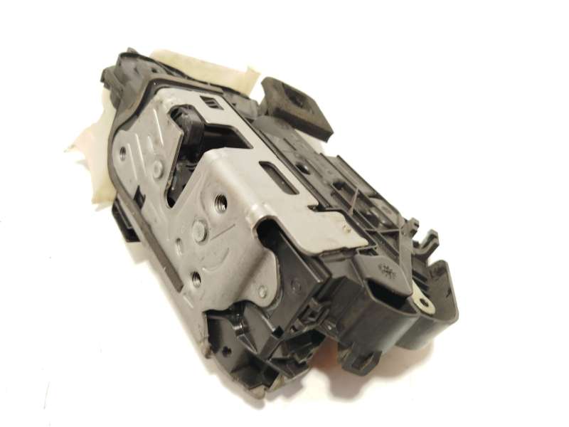 CERRADURA PUERTA DELANTERA IZQUIERDA 5TB837015E 
