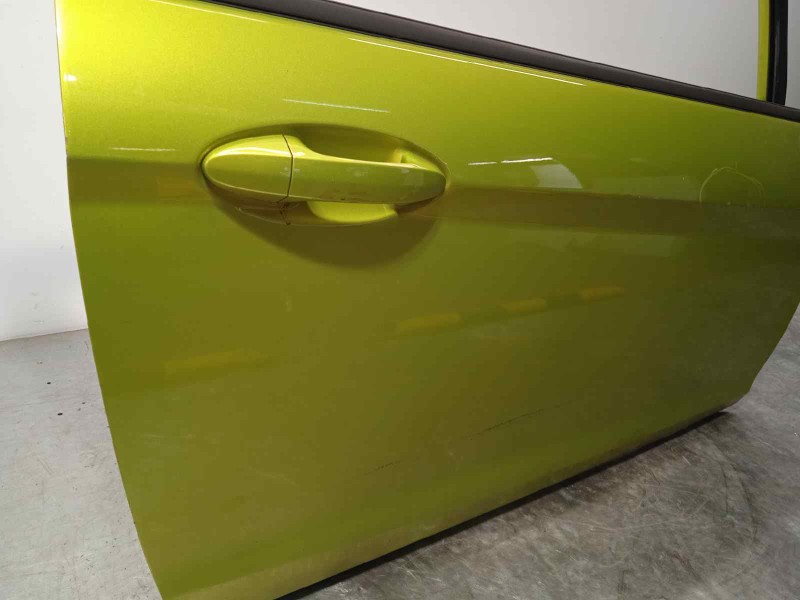 Recambio de puerta delantera derecha para ford fiesta (cb1) trend referencia OEM IAM 1692513  1806117