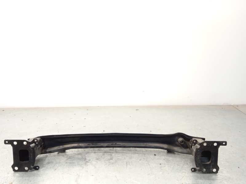 Recambio de refuerzo paragolpes delantero para seat toledo (5p2) reference referencia OEM IAM 5P0807109B  