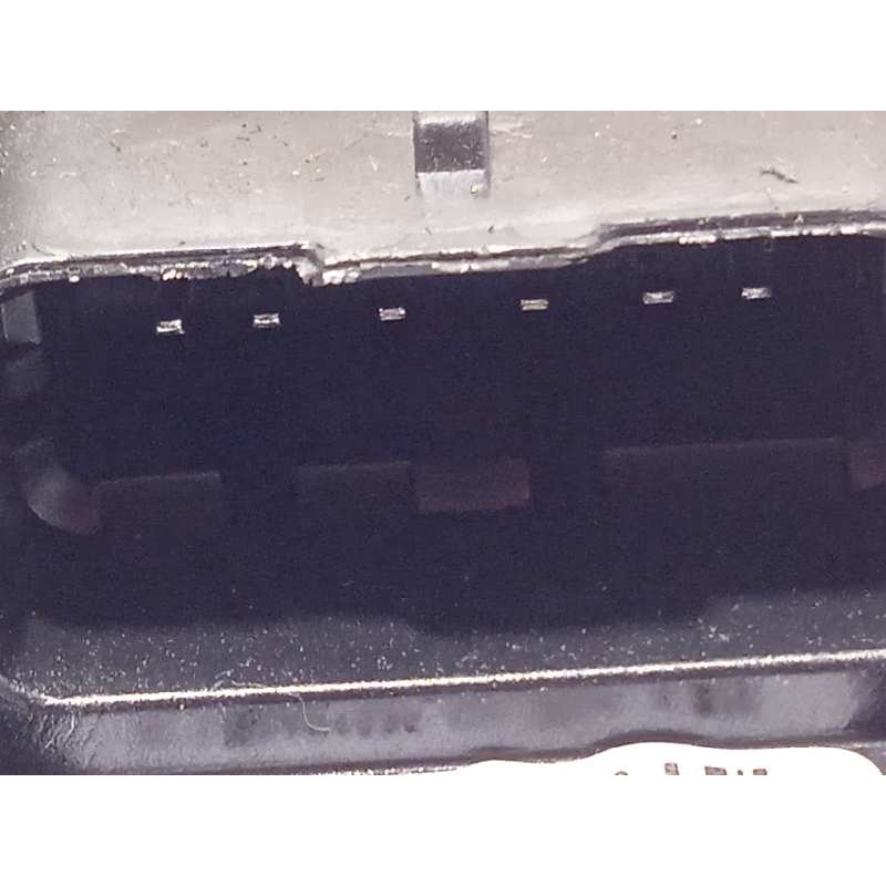 Recambio de cerradura puerta delantera derecha para citroën berlingo station wagon live edition referencia OEM IAM 9135EA  