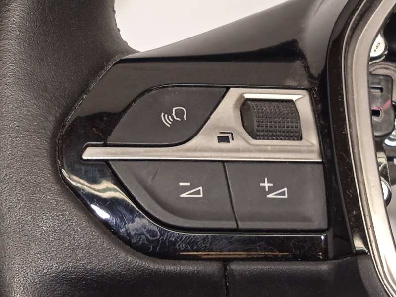 Recambio de volante para peugeot 208 (p2) allure referencia OEM IAM 98255044ZD  