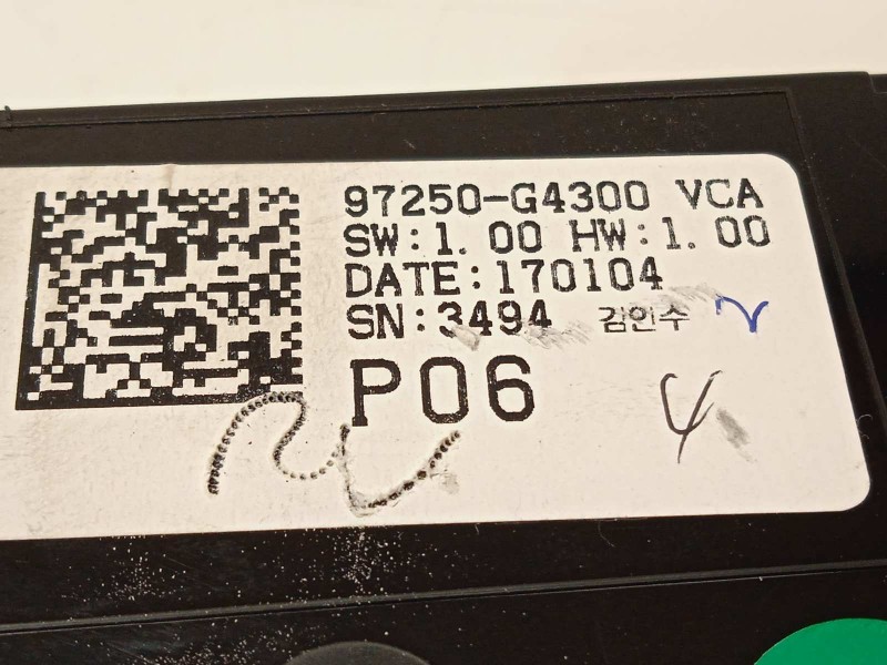 Recambio de mando climatizador para hyundai i30 (pd) 1.6 crdi cat referencia OEM IAM 97250G4300VCA  