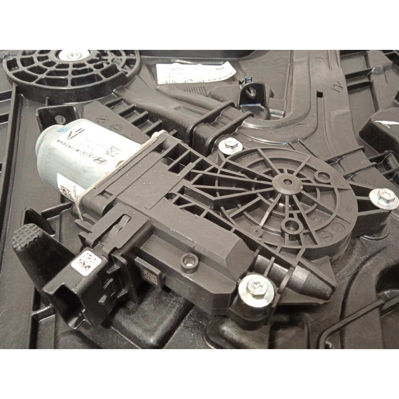 Recambio de elevalunas delantero derecho para hyundai i30 (pd) 1.6 crdi cat referencia OEM IAM 82480G4180  82460G4010