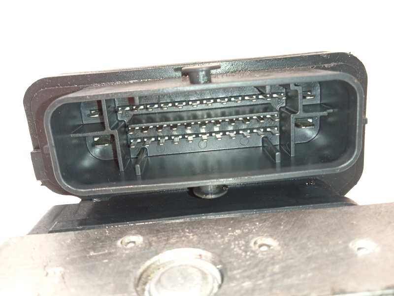 Recambio de abs para dacia duster laureate 4x2 referencia OEM IAM 476608845R 0265956285 269634