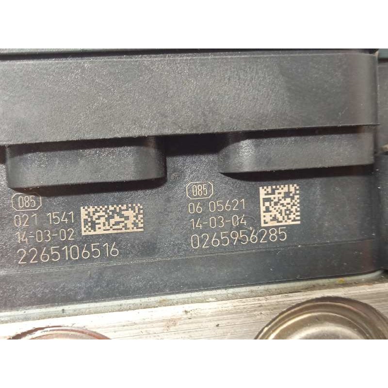 Recambio de abs para dacia duster laureate 4x2 referencia OEM IAM 476608845R 0265956285 269634