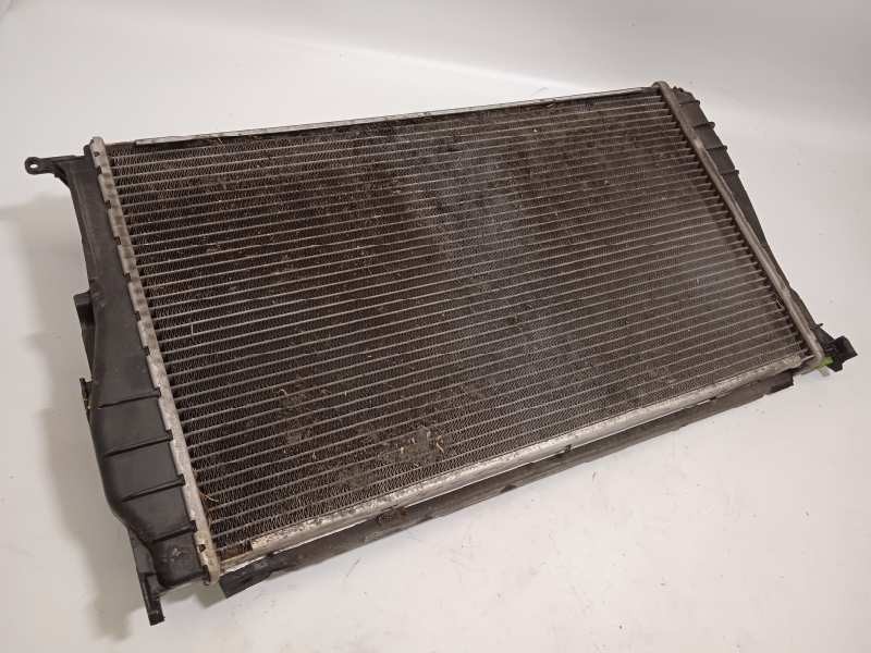 Recambio de radiador agua para bmw x1 (e84) 2.0 16v turbodiesel referencia OEM IAM 17117788903  6437133