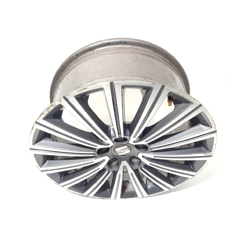 Recambio de llanta para seat ibiza (6p1) style referencia OEM IAM 6P0601025D  6P0601025DUC9