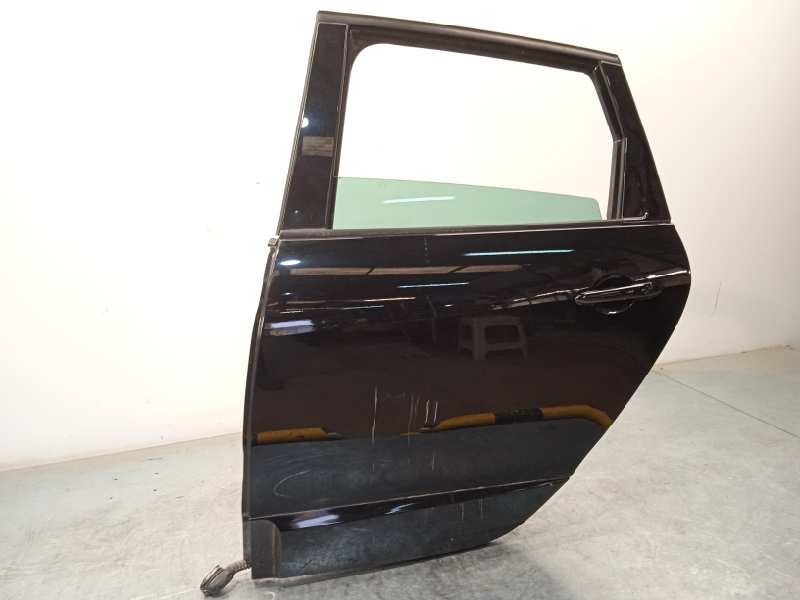 Recambio de puerta trasera izquierda para renault scenic iii dynamique referencia OEM IAM 821012747R  