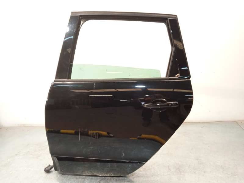 Recambio de puerta trasera izquierda para renault scenic iii dynamique referencia OEM IAM 821012747R  