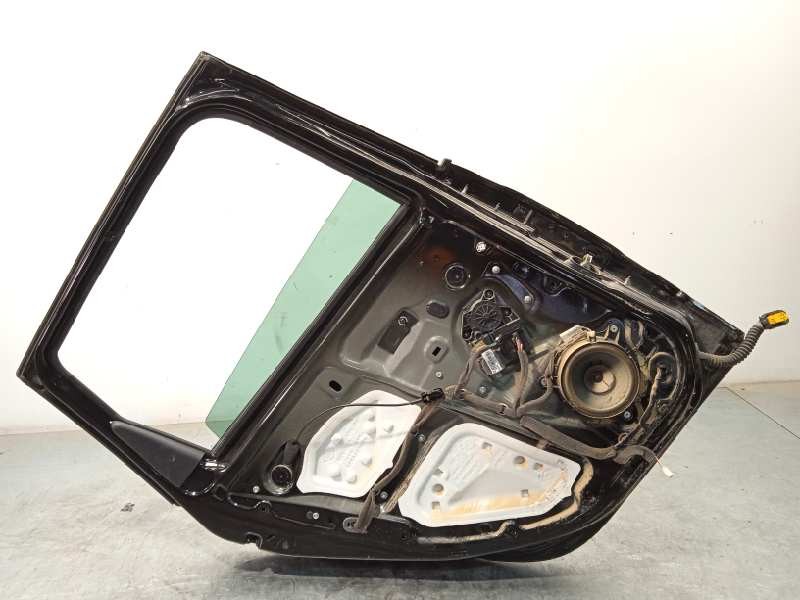 Recambio de puerta trasera izquierda para renault scenic iii dynamique referencia OEM IAM 821012747R  