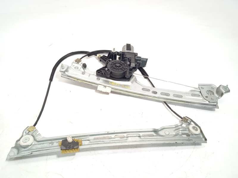 Recambio de elevalunas delantero derecho para renault megane iv grandtour 1.2 tce energy referencia OEM IAM 402777D  