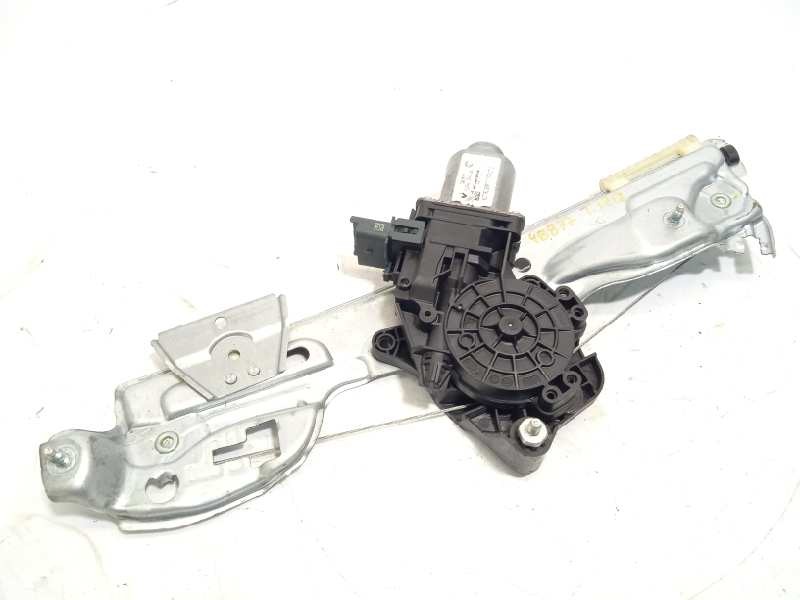 Recambio de elevalunas trasero izquierdo para renault megane iv grandtour 1.2 tce energy referencia OEM IAM 827218403R  