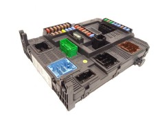 Recambio de caja reles / fusibles para peugeot 208 allure referencia OEM IAM 9678355980   2