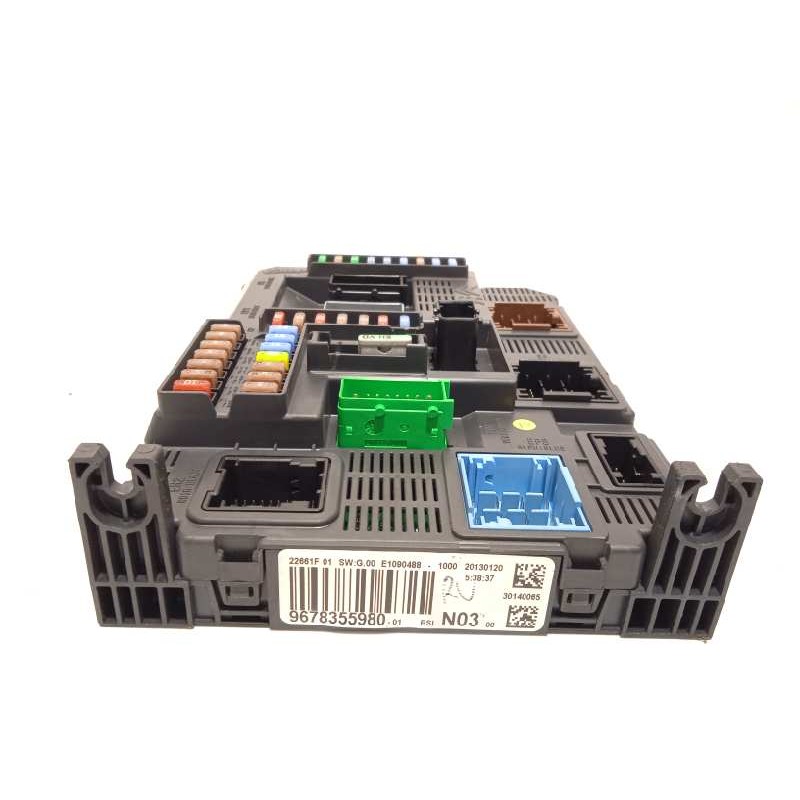 Recambio de caja reles / fusibles para peugeot 208 allure referencia OEM IAM 9678355980  