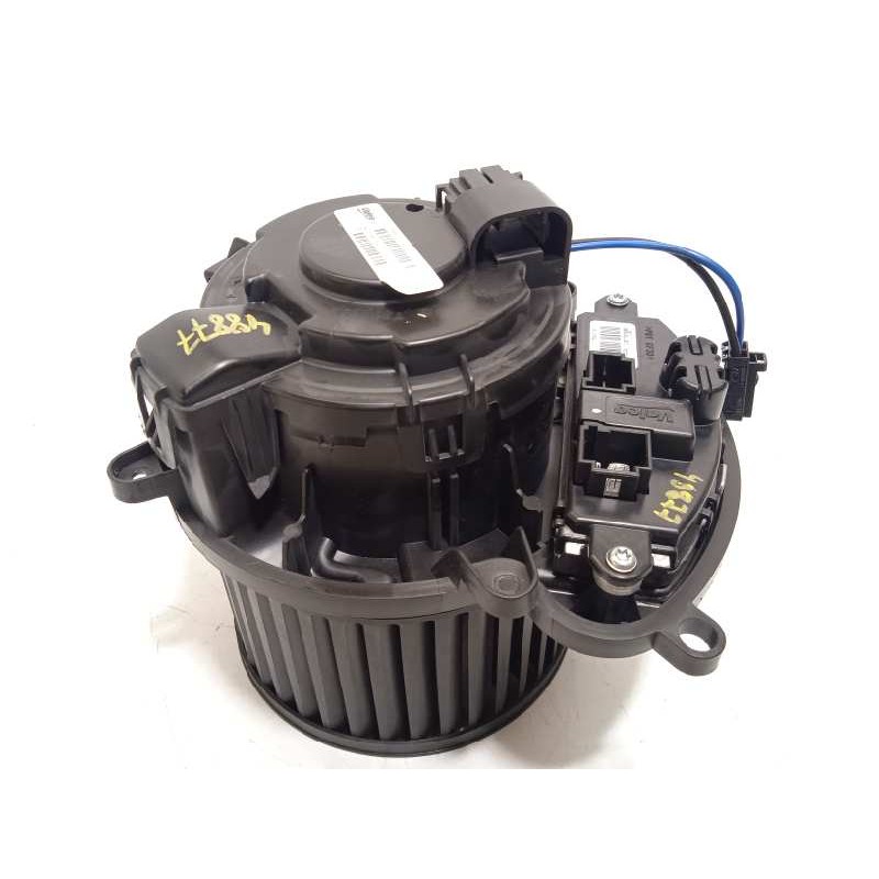 Recambio de motor calefaccion para renault megane iv grandtour 1.2 tce energy referencia OEM IAM T69963A  272103243R