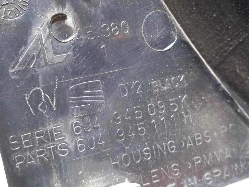 Recambio de piloto trasero izquierdo para seat ibiza (6p1) reference referencia OEM IAM 6J4945095K  6J4945111H