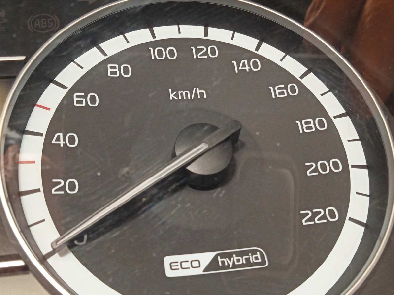 Recambio de cuadro instrumentos para kia niro drive referencia OEM IAM 94013G5710  